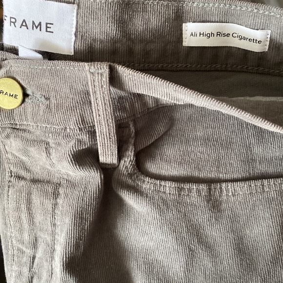 FRAME DENIM | ali high rise cigarette size30🩶 - Picture 2 of 4